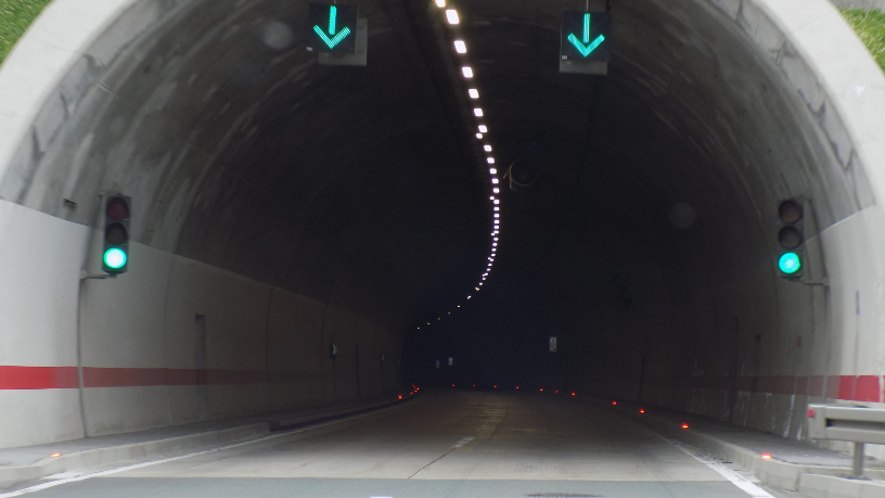 Entre preservação de habitats e segurança hídrica, o Túnel da Linha 5 exige soluções de alta engenharia. Paulo Roberto Gomes Fernandes destaca o equilíbrio entre proteção ambiental e infraestrutura estratégica.